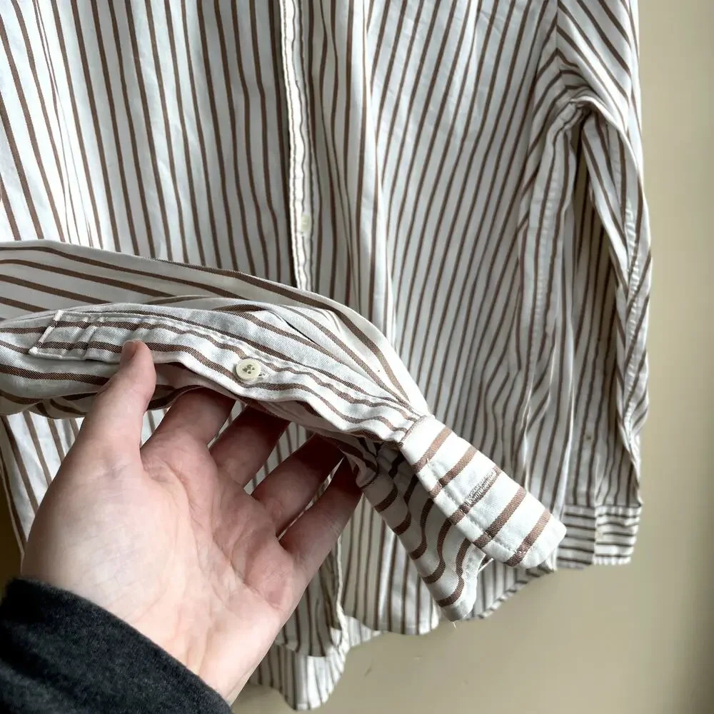 Banana Republic organic cotton blend standard fit white striped shirt men's L